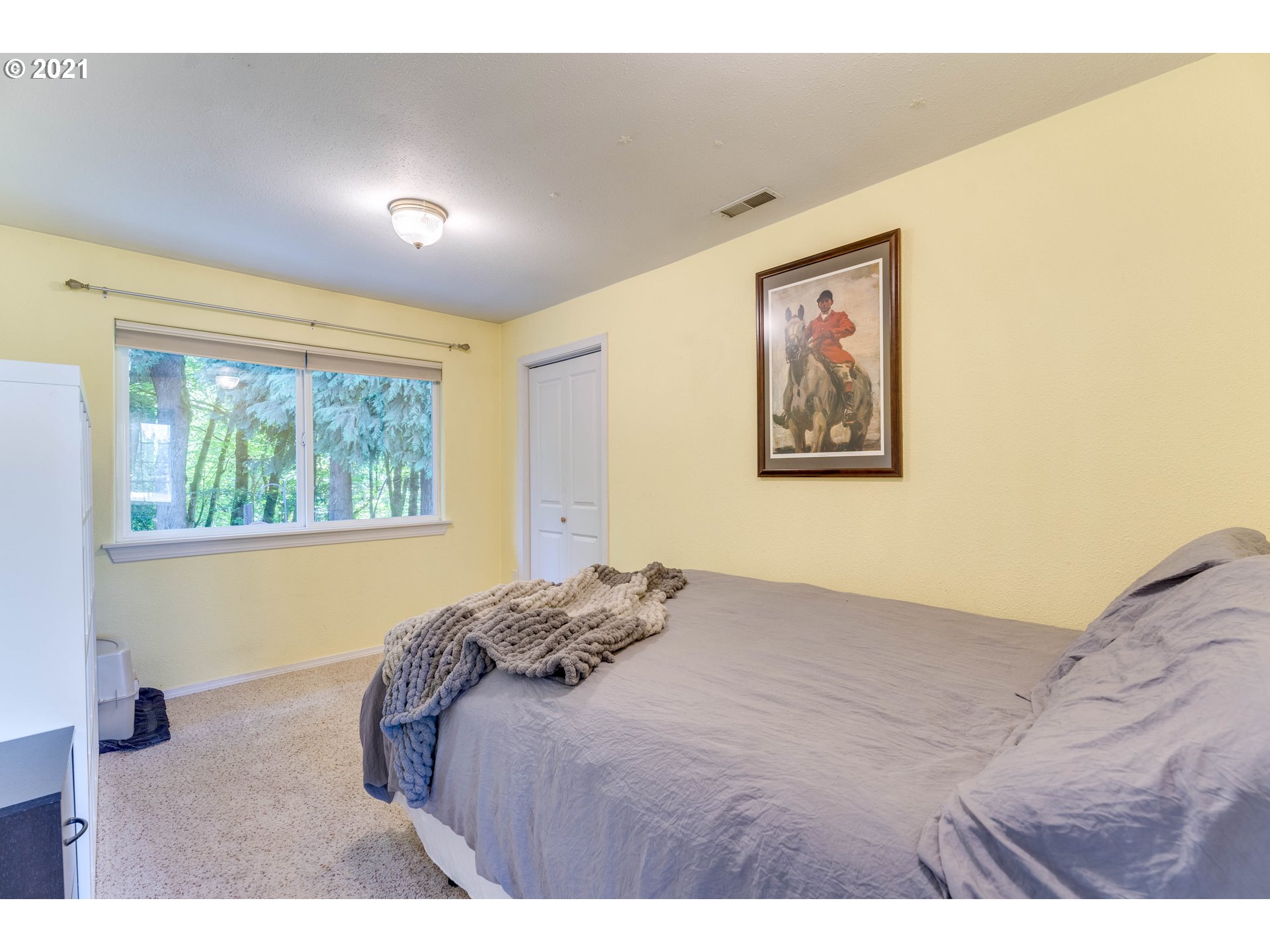 18944 Northwest Logie Trail Road Portland, OR 97231 - Photo 17 of 30