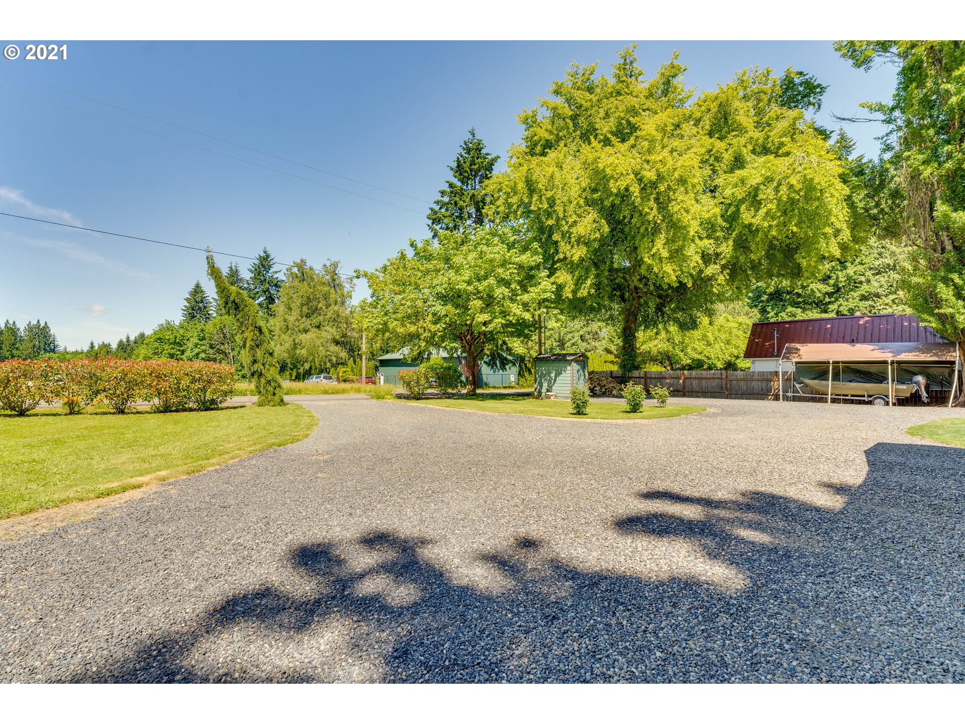 18944 Northwest Logie Trail Road Portland, OR 97231 - Photo 24 of 30