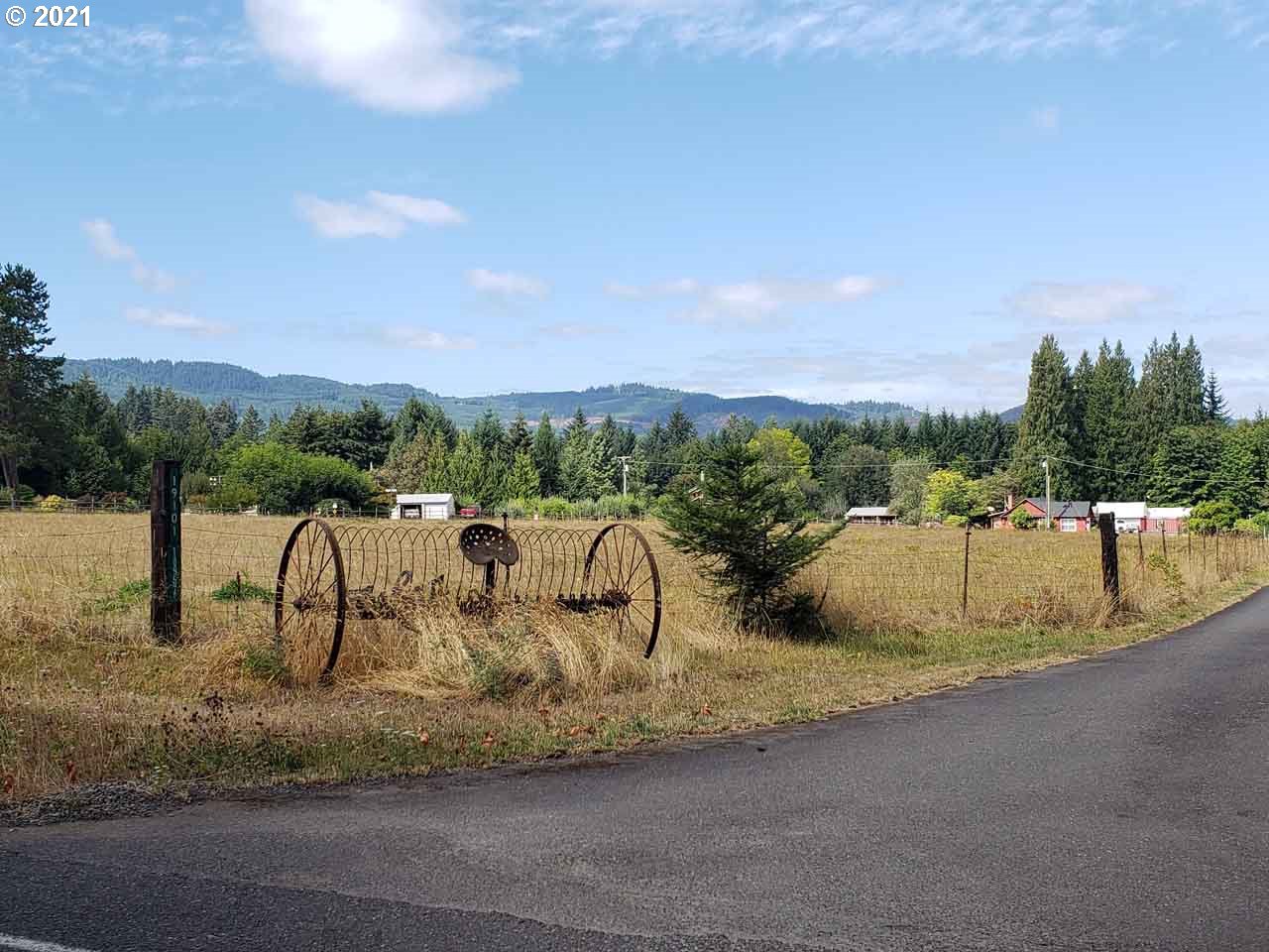 18944 Northwest Logie Trail Road Portland, OR 97231 - Photo 25 of 30