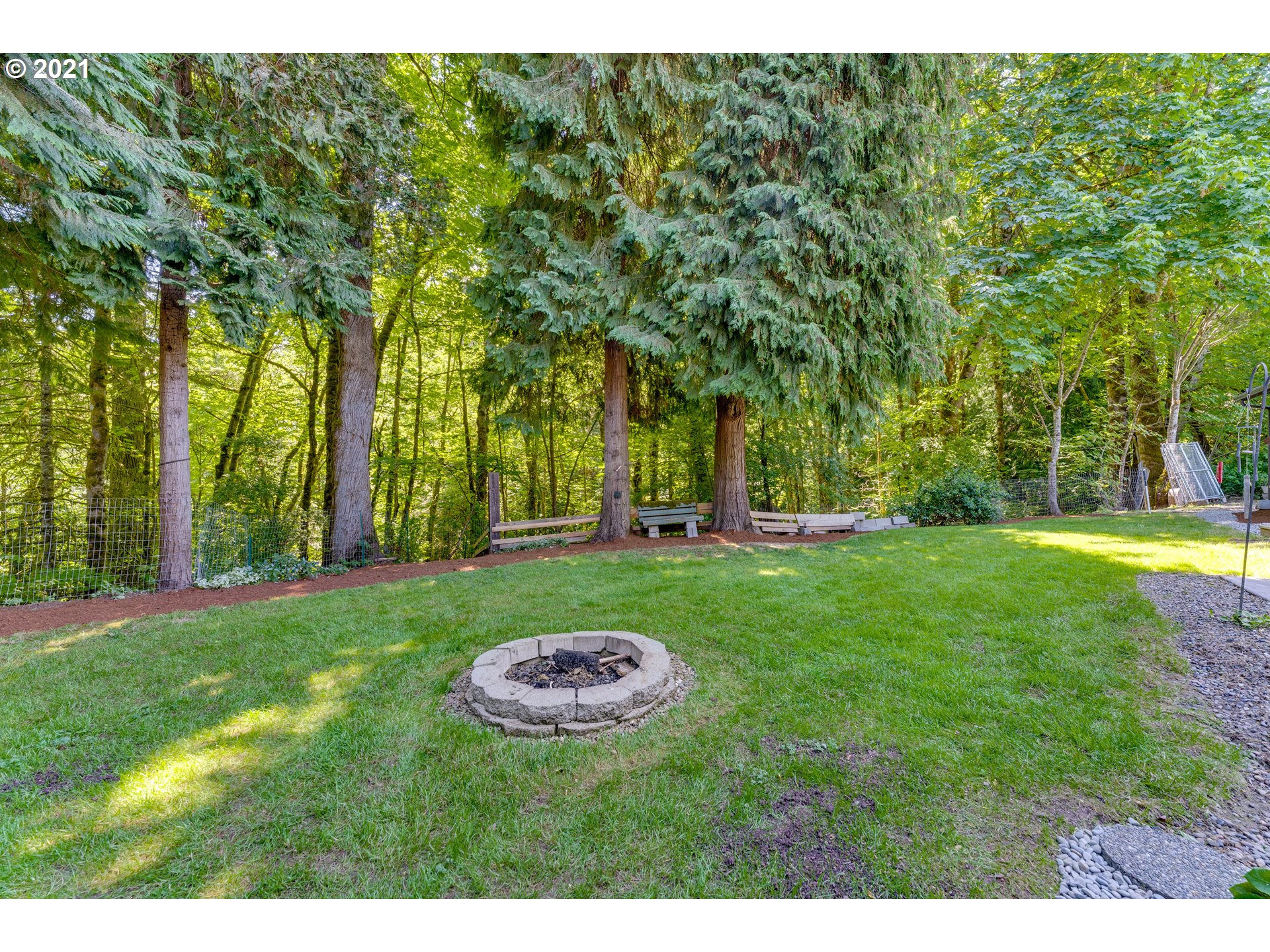 18944 Northwest Logie Trail Road Portland, OR 97231 - Photo 30 of 30