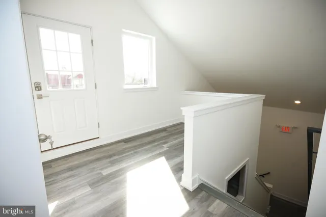 $1,725 | 6162 Ridge Avenue, Unit 203, Philadelphia, PA 19128