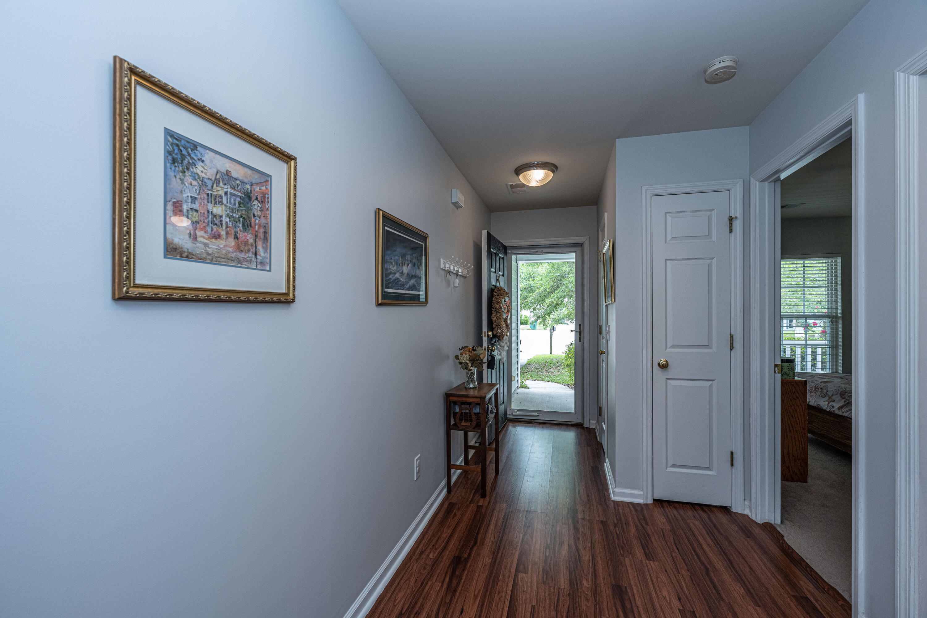224 Myrtle Way Summerville, SC 29483 - Photo 4 of 35 Foyer