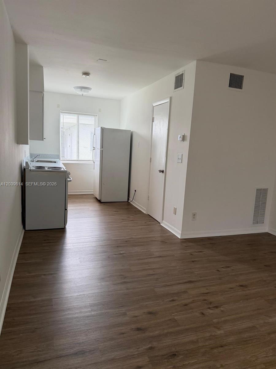 660 Northeast 88th Terrace, Unit 9 Miami, FL 33138 - Photo 1 of 9