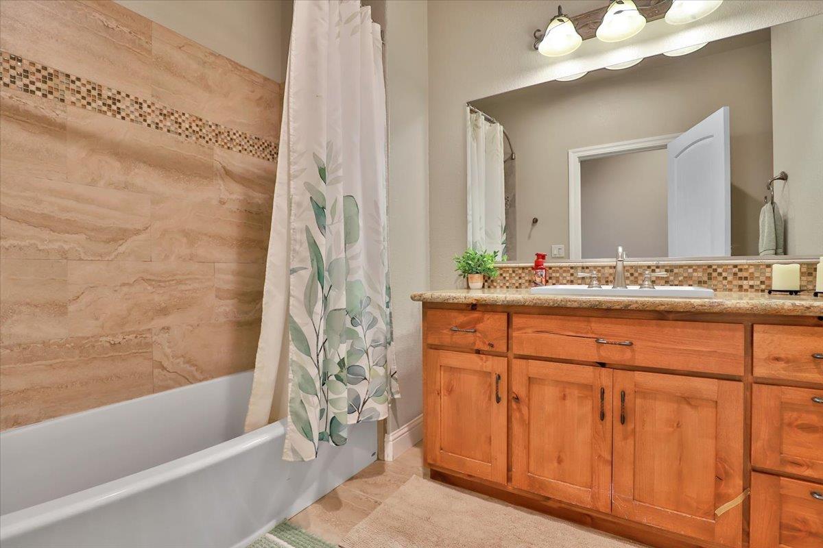 1111 Scott Road Lotus, CA 95651 - Photo 44 of 77 Hall full bath.