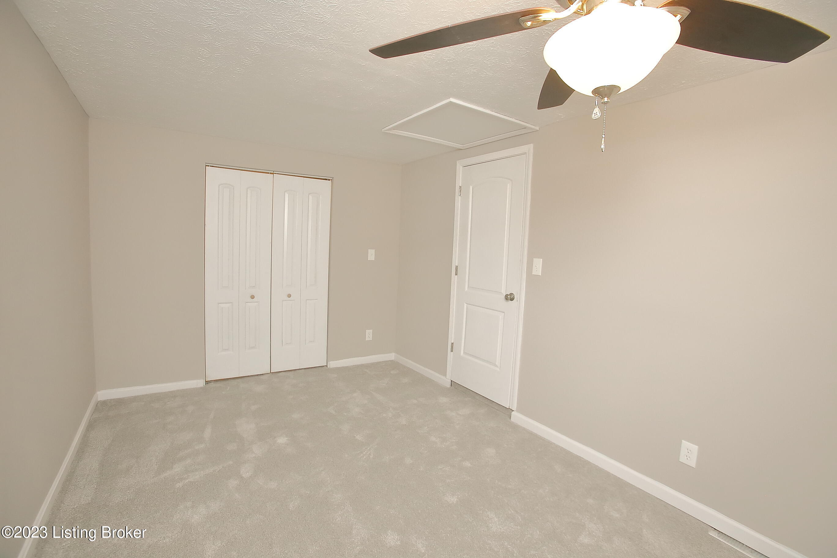 16 Welby Road Louisville, KY 40258 - Photo 19 of 44 Bedroom 2