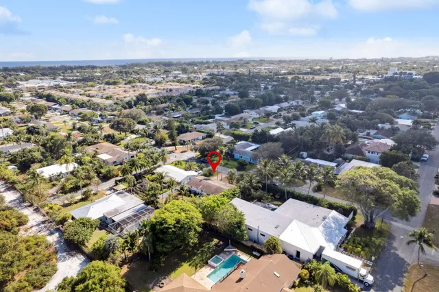 $3,600 | 239 Southeast 34th Avenue, Boynton Beach, FL 33435