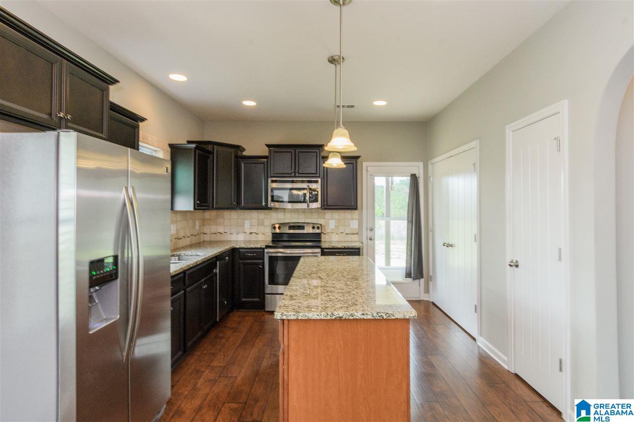 7734 Timber Leaf Lane Bessemer, AL 35022 - Photo 6 of 35