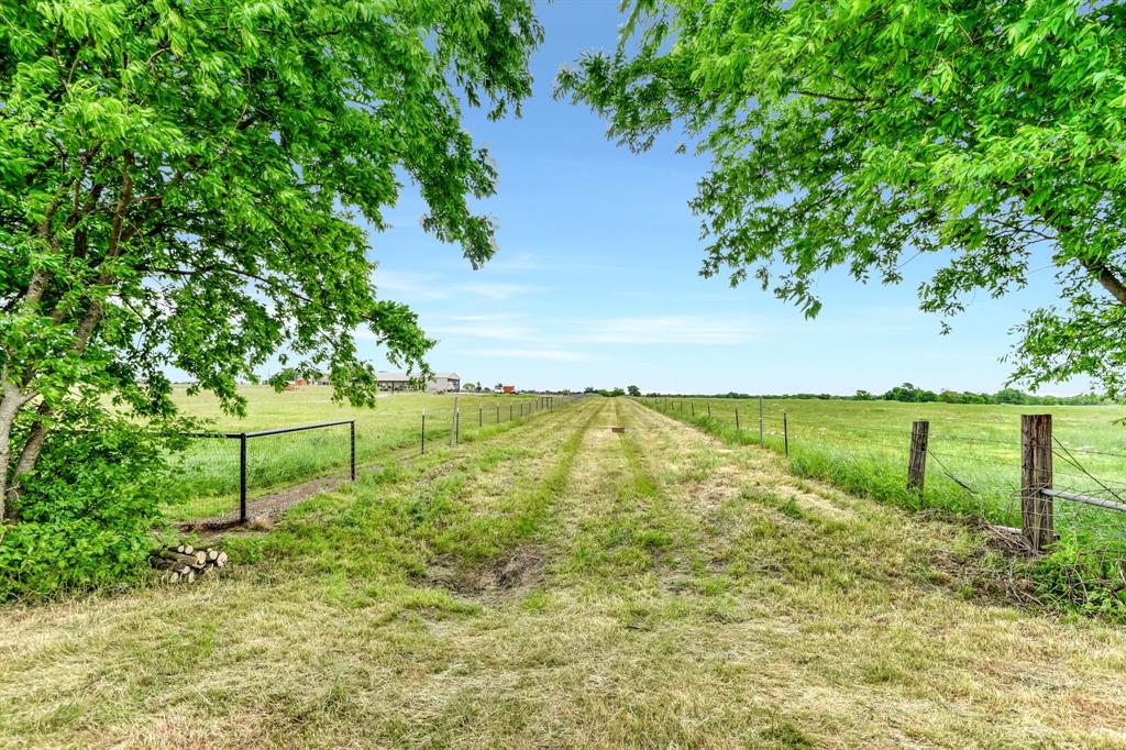 Tbd Airport Road Tioga, TX 76271 - Photo 13 of 28