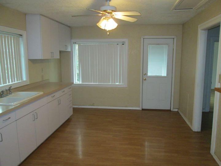 6355 Foley Lane Central Point, OR 97502 - Photo 2 of 8 Additional Photo