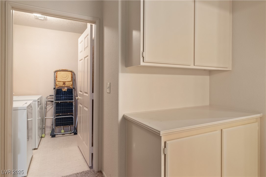 3342 Pheasant Canyon Way, Unit 1013 Laughlin, NV 89029 - Photo 39 of 74 Laundry area featuring independent washer and drye