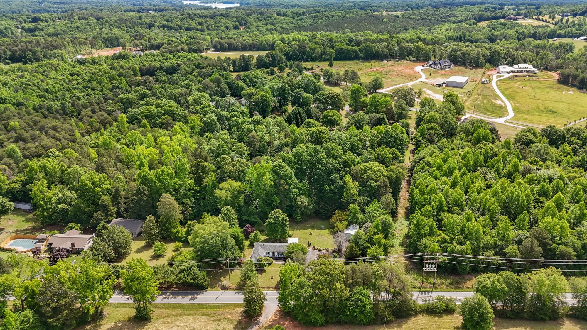 2728 Compton Bridge Road Campobello, SC 29322 - Photo 34 of 35