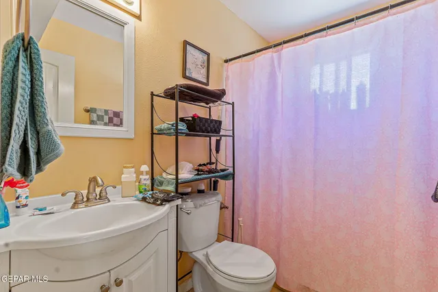 $439,000 | 4019 Vanderveer Drive, El Paso, TX 79938