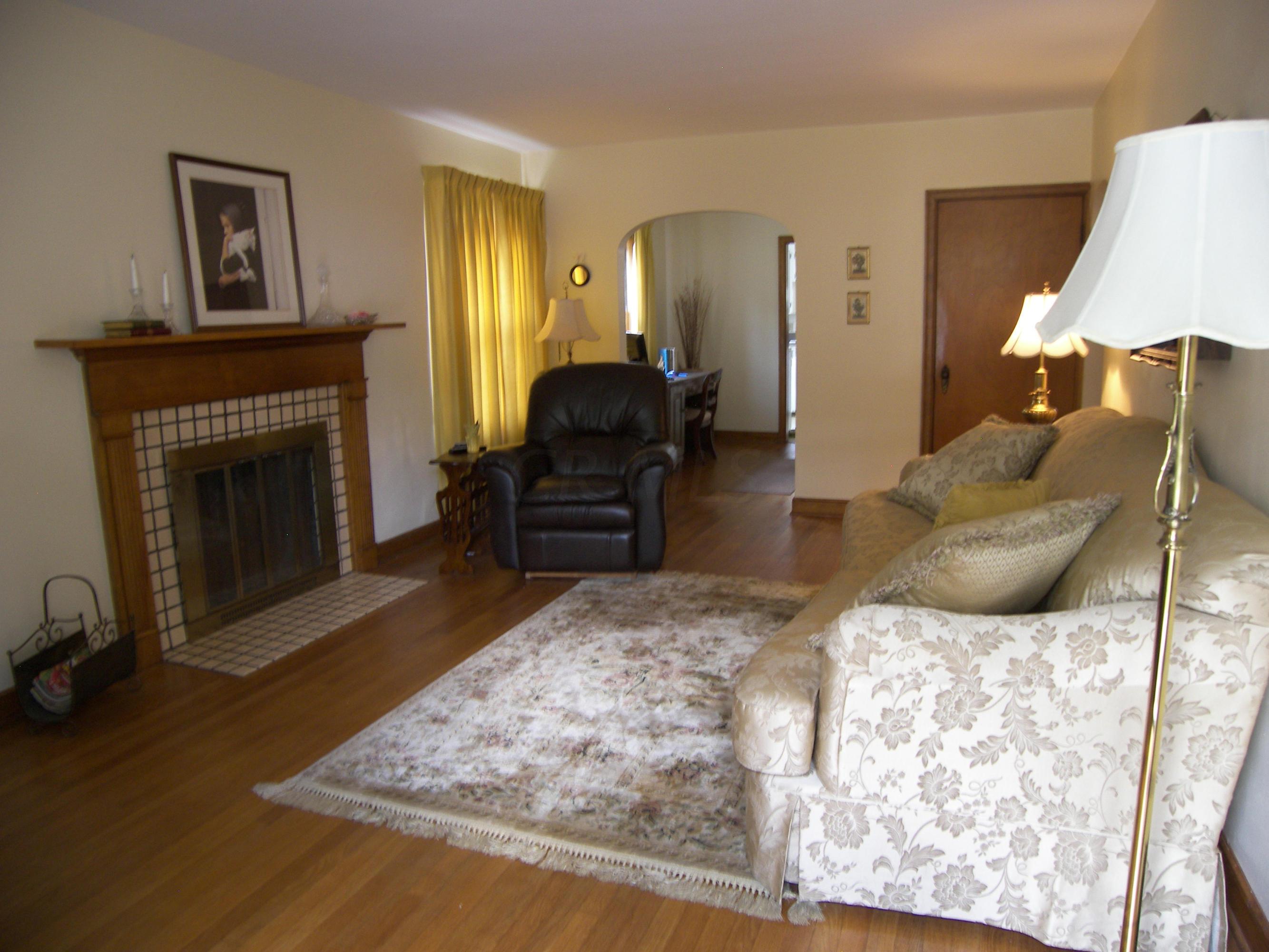 83 Demorest Road Columbus, OH 43204 - Photo 2 of 12 Gallery Image 2