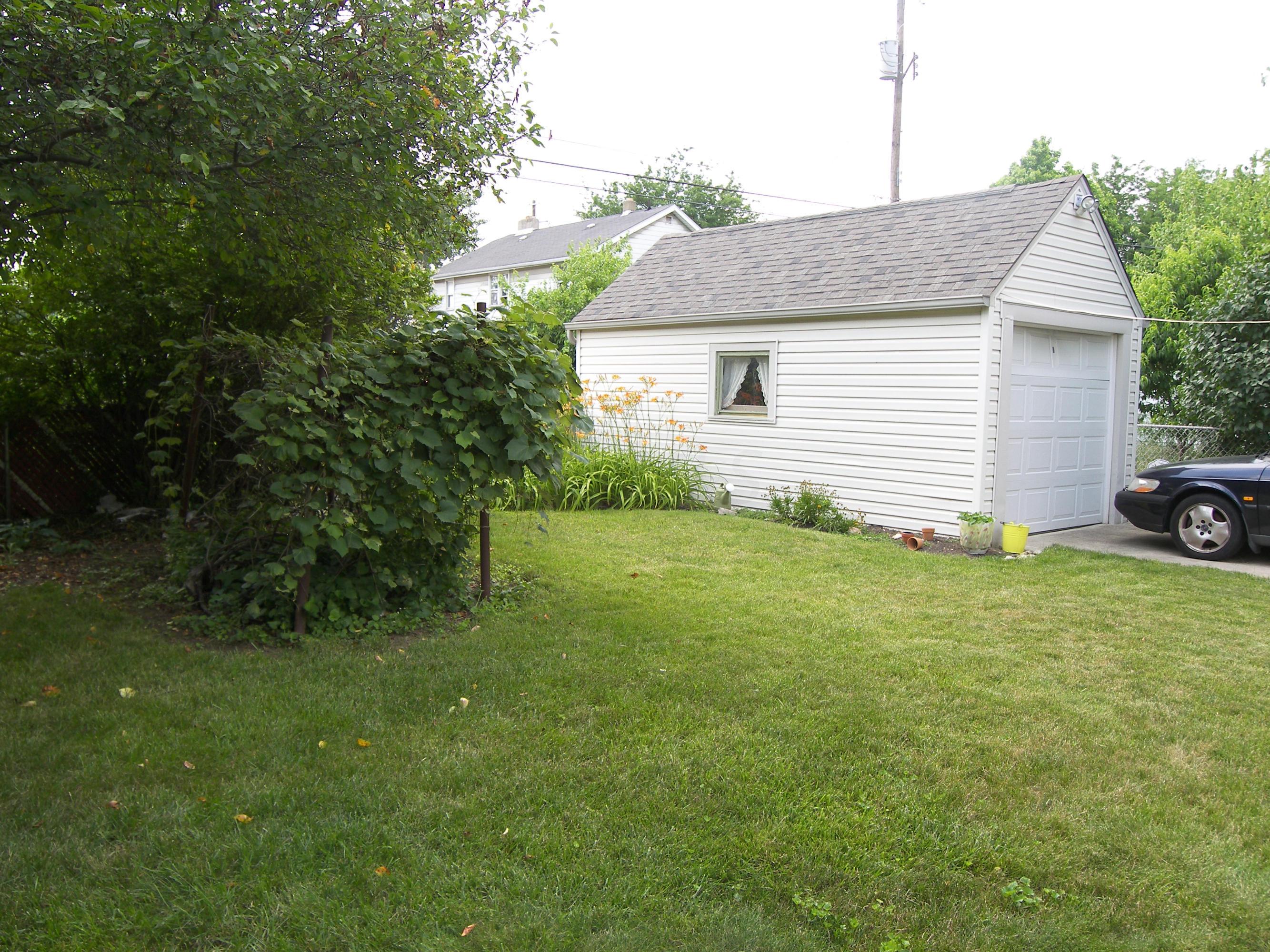83 Demorest Road Columbus, OH 43204 - Photo 9 of 12 Gallery Image 9