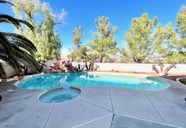 $3,800 | 436 Beardsley Circle, Henderson, NV 89052