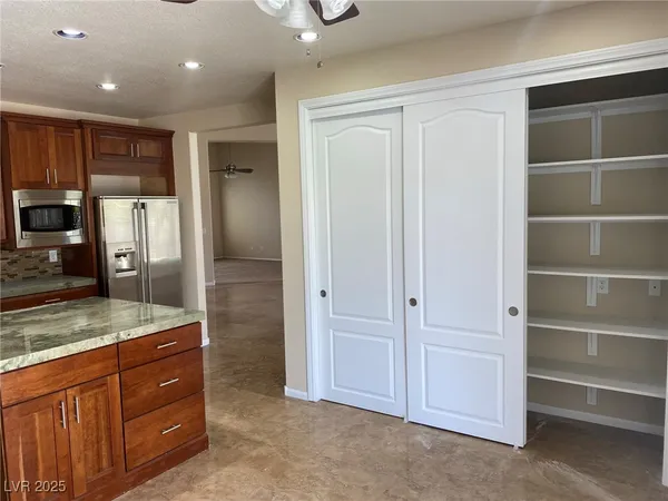 $3,850 | 436 Beardsley Circle, Henderson, NV 89052