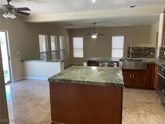 $3,800 | 436 Beardsley Circle, Henderson, NV 89052