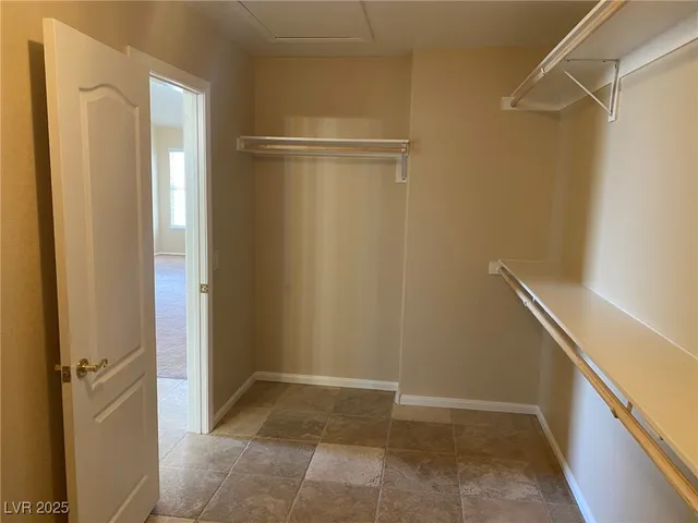 $3,900 | 436 Beardsley Circle, Henderson, NV 89052