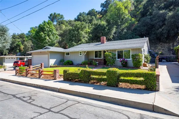 $5,500 | 3585 El Lado Drive, Glendale, CA 91208