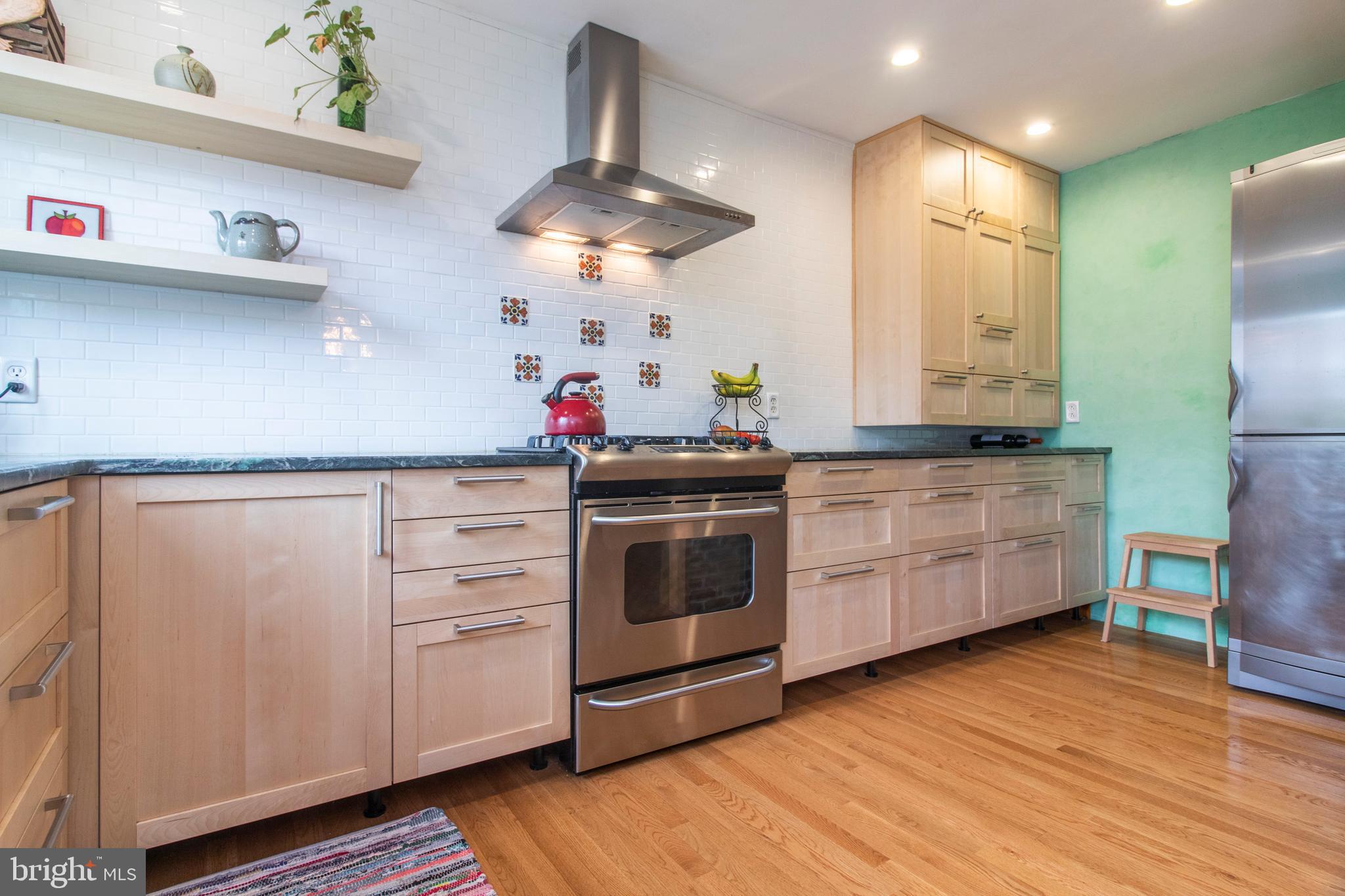 1621 Ashurst Road Philadelphia, PA 19151 - Photo 3 of 36 Gallery Image 3