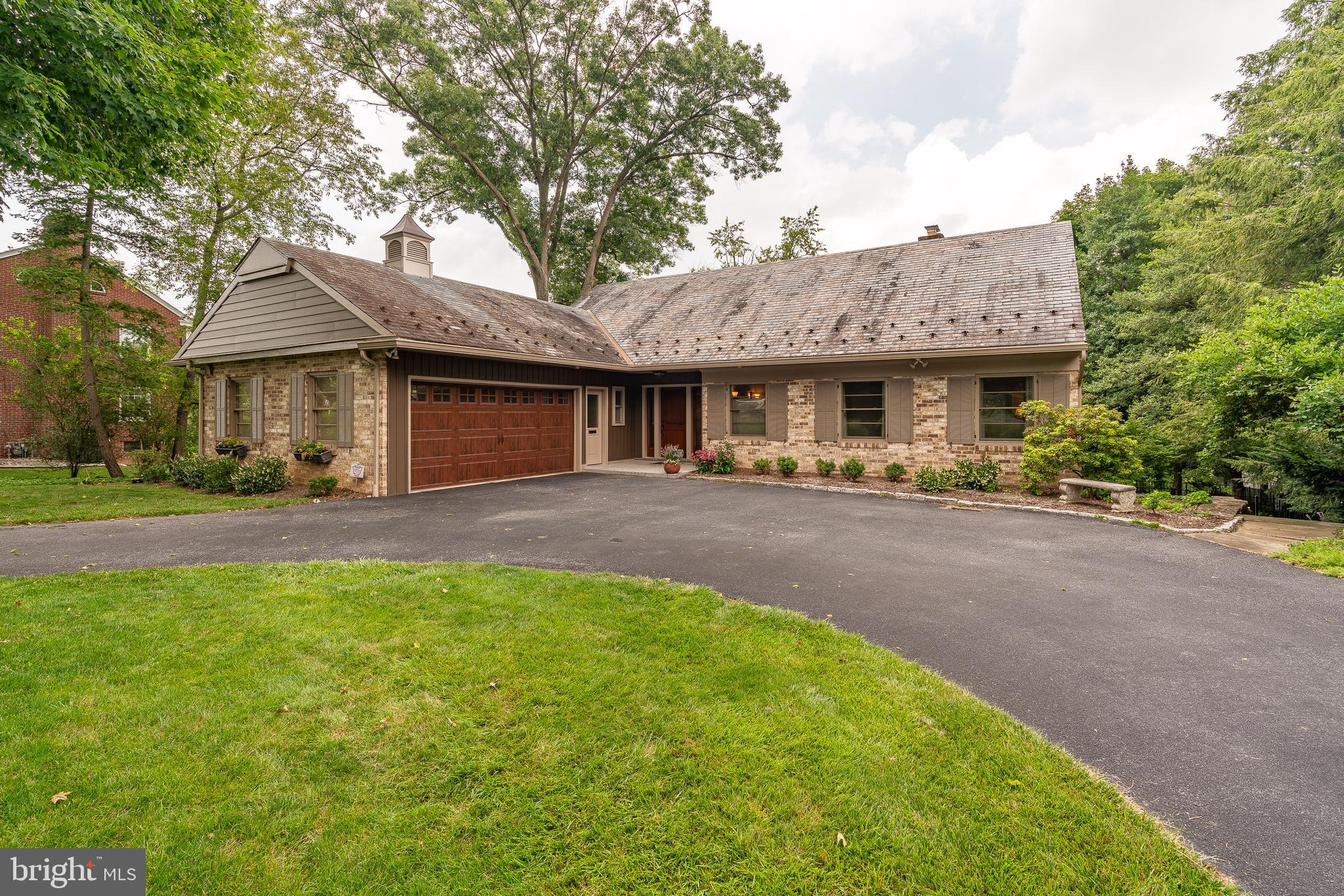 1403 Center Road Lancaster, PA 17603 - Photo 5 of 65 Gallery Image 5