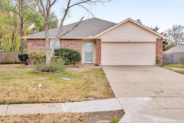 $2,200 | 131 Sandlewood Drive, Terrell, TX 75160