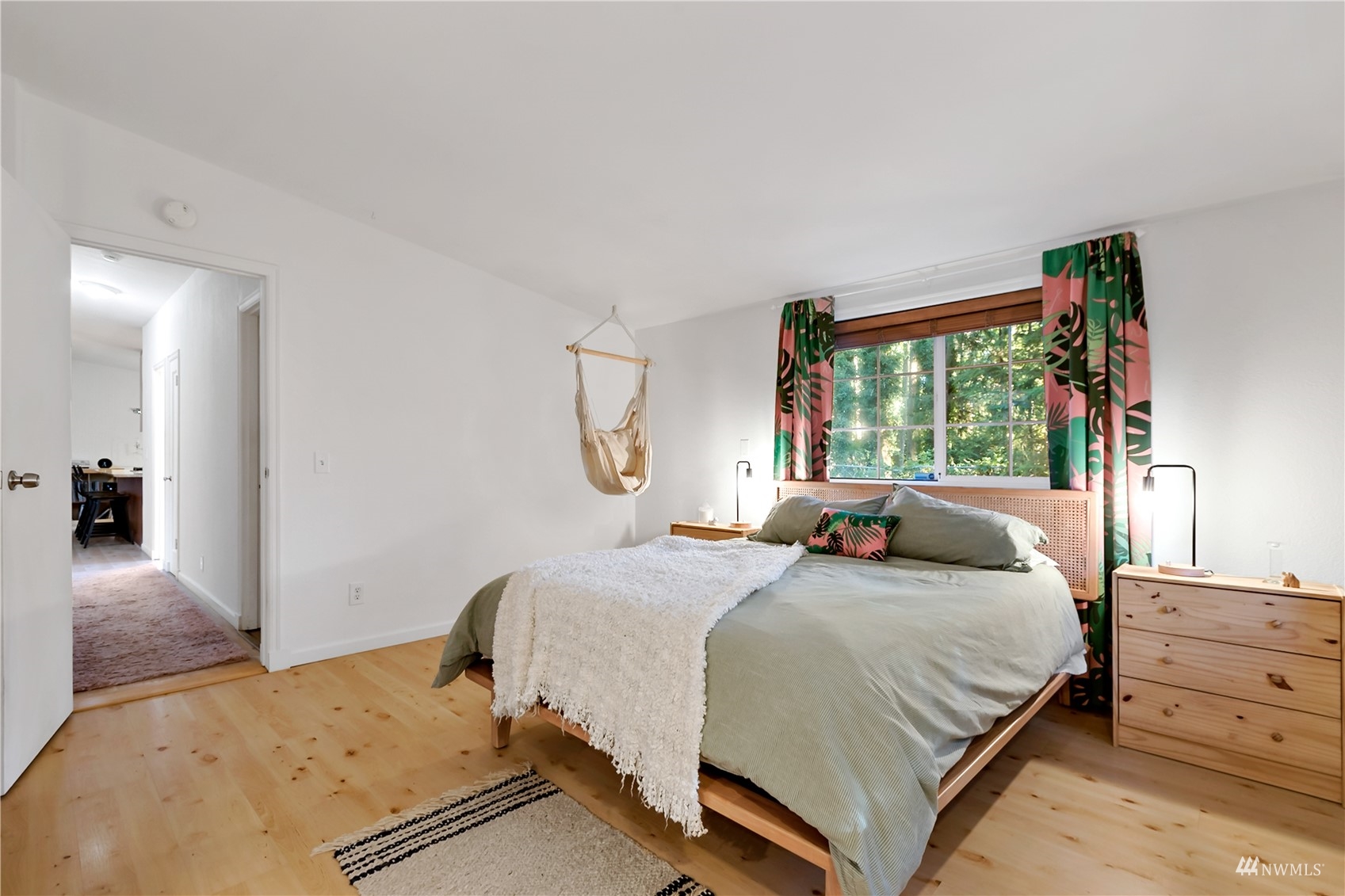 15403 Southeast 142nd Place Renton, WA 98059 - Photo 14 of 36 Gallery Image 14