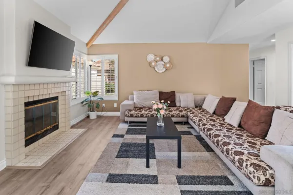 $1,340,000 | 12027 Caminito Corriente, San Diego, CA 92128