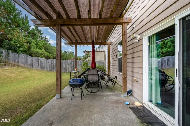 $439,000 | 111 Glenview Lane, Durham, NC 27703