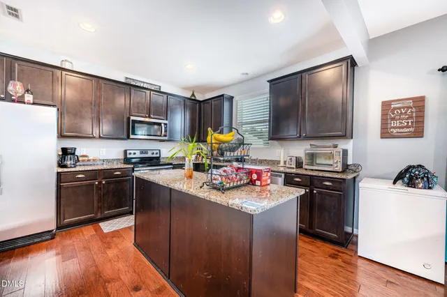 $439,000 | 111 Glenview Lane, Durham, NC 27703