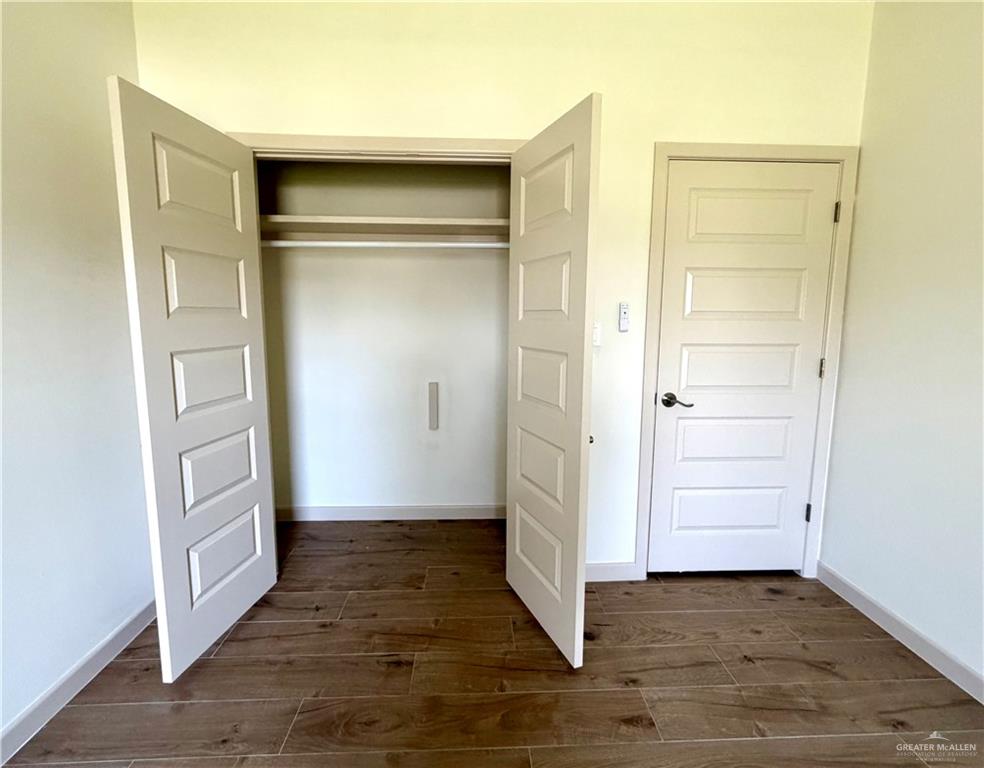 905 La Laguna Road Mission, TX 78572 - Photo 19 of 22 Bedroom 2 closet