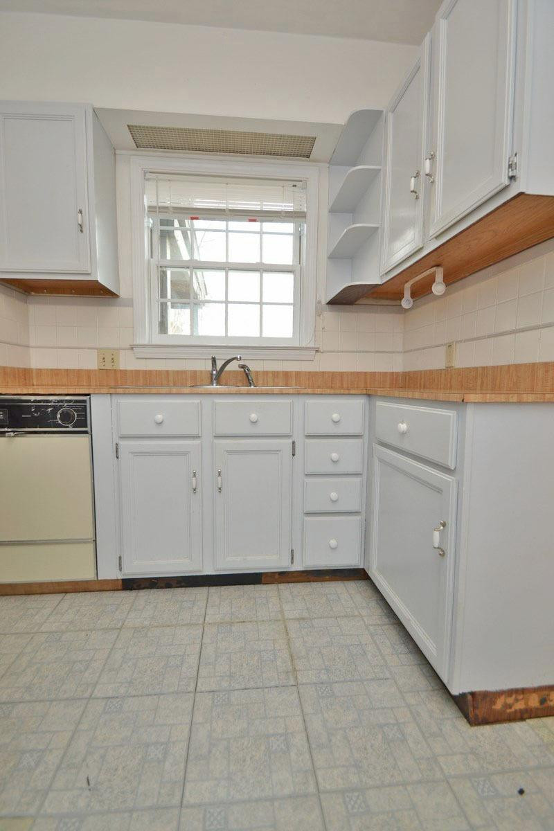 6988 Hitchingham Road Ypsilanti, MI 48197 - Photo 9 of 28 Photo 9