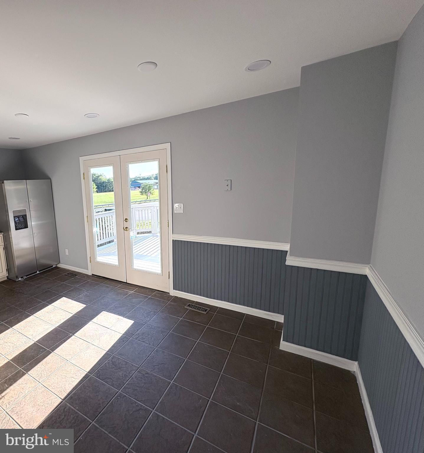 4211 Chapelgate Place Belcamp, MD 21017 - Photo 6 of 20 a view of an empty room with window and bathroom