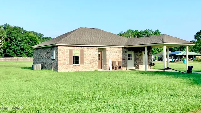 $165,000 | 133 Willow Glen Lane, Sunset, LA 70584