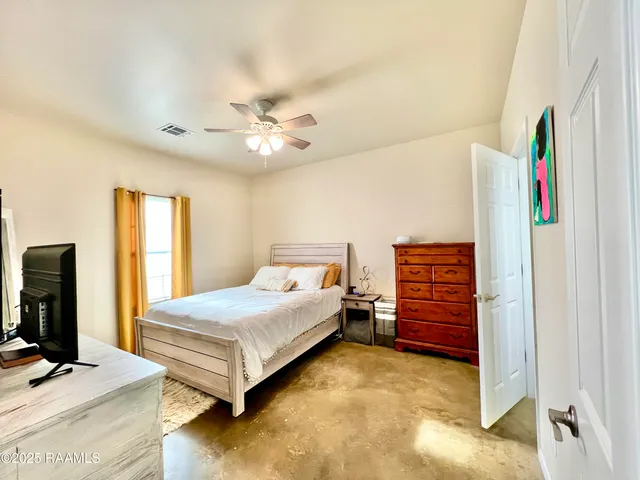 $165,000 | 133 Willow Glen Lane, Sunset, LA 70584