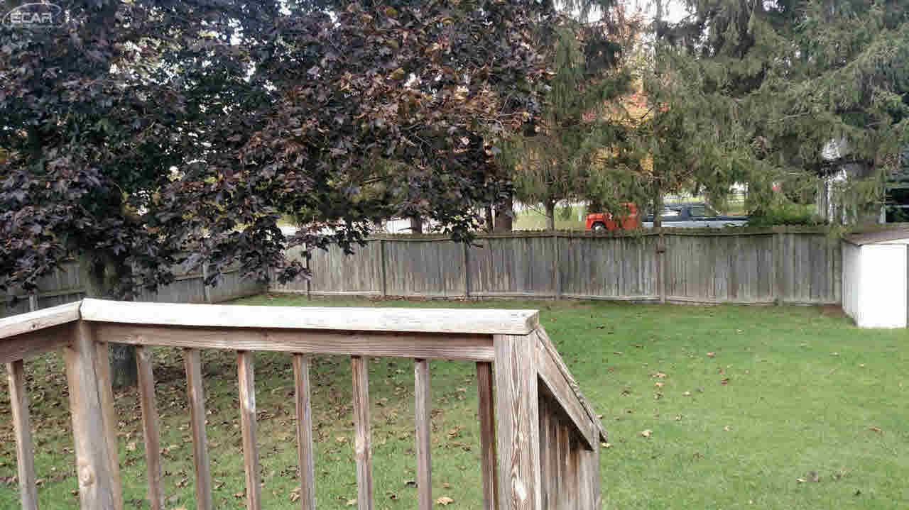1520 West Judd Road Flint, MI 48507 - Photo 4 of 31