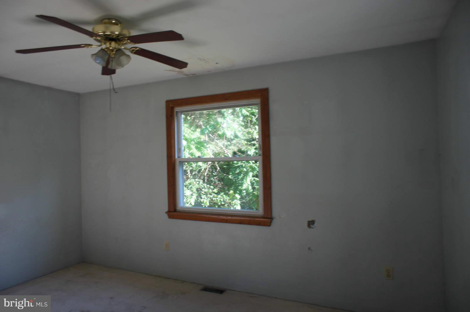 1950 Lower Marlboro Road Huntingtown, MD 20639 - Photo 11 of 14 Bedroom (Master)