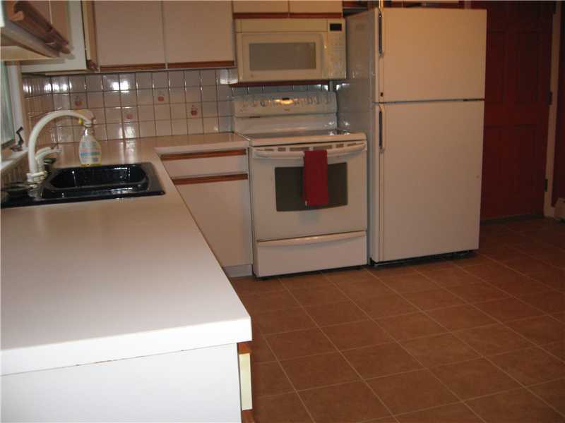 37 Sunset Road Glocester, RI 02814 - Photo 7 of 16 Kitchen.