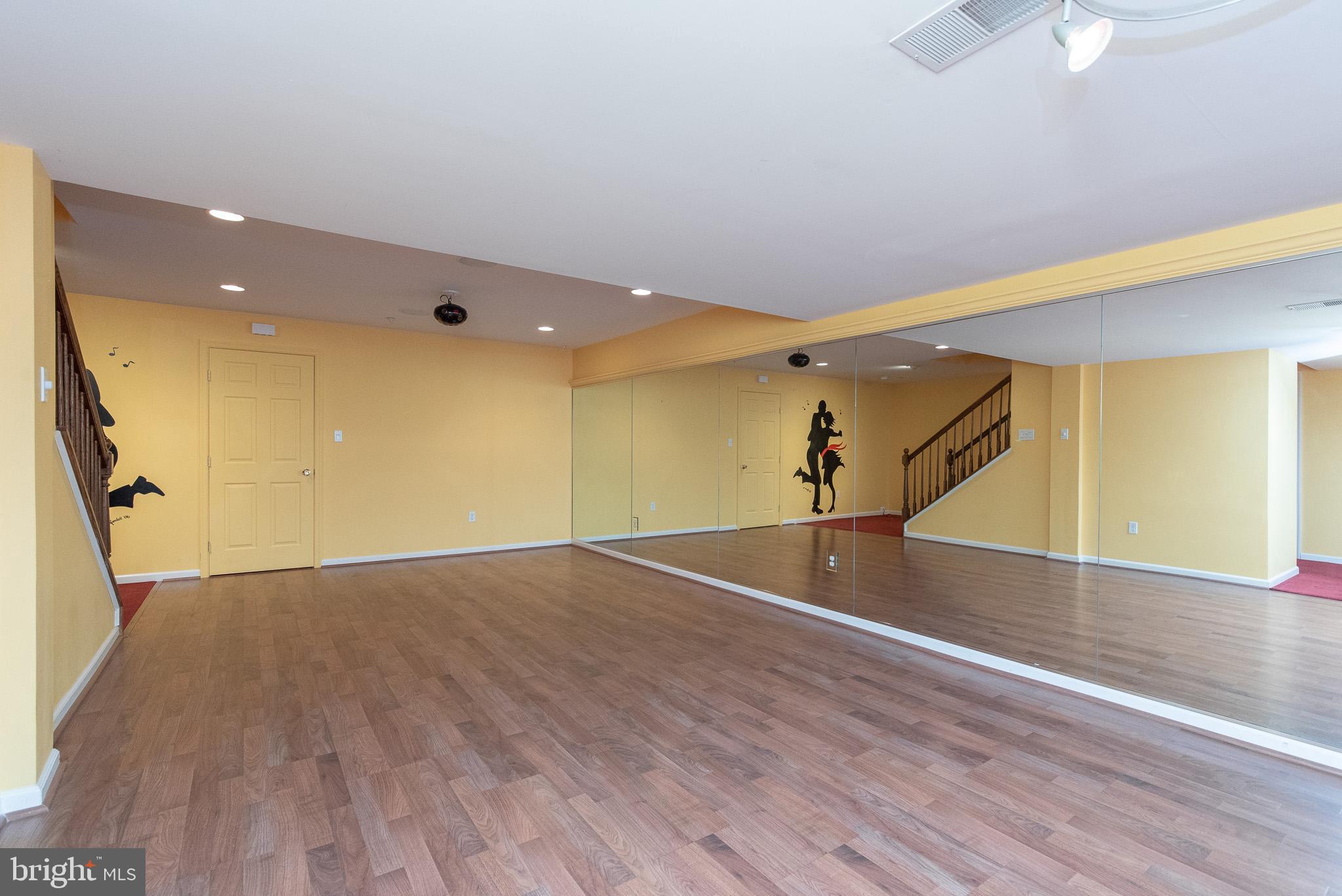 8413 Meadowsweet Road Baltimore, MD 21208 - Photo 23 of 65 Gallery Image 23