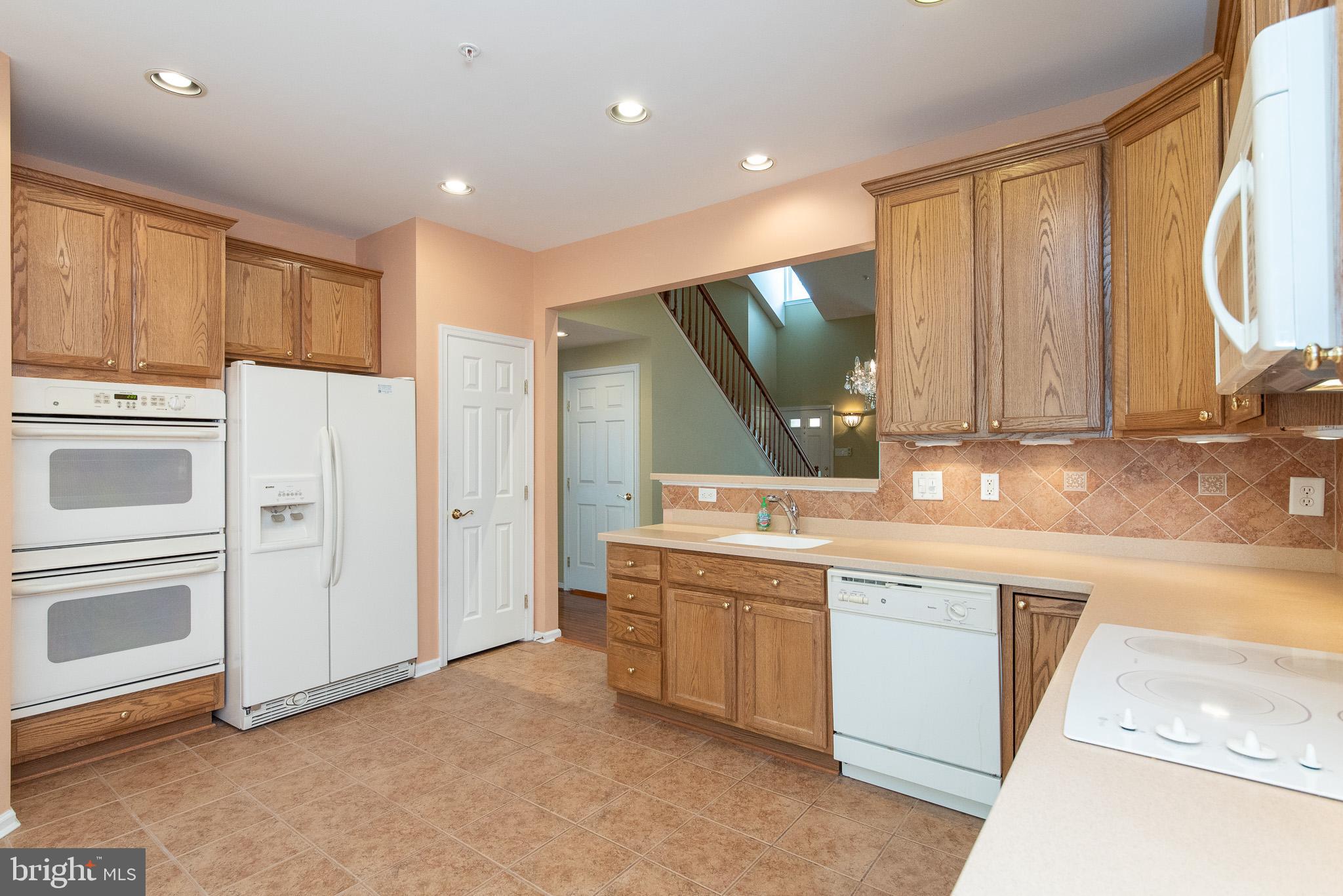 8413 Meadowsweet Road Baltimore, MD 21208 - Photo 4 of 65 Gallery Image 4