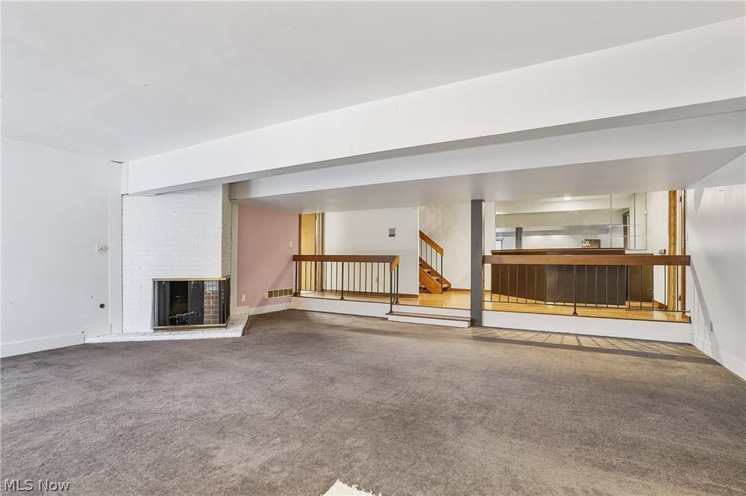 285 North Road Northeast Warren, OH 44483 - Photo 10 of 50