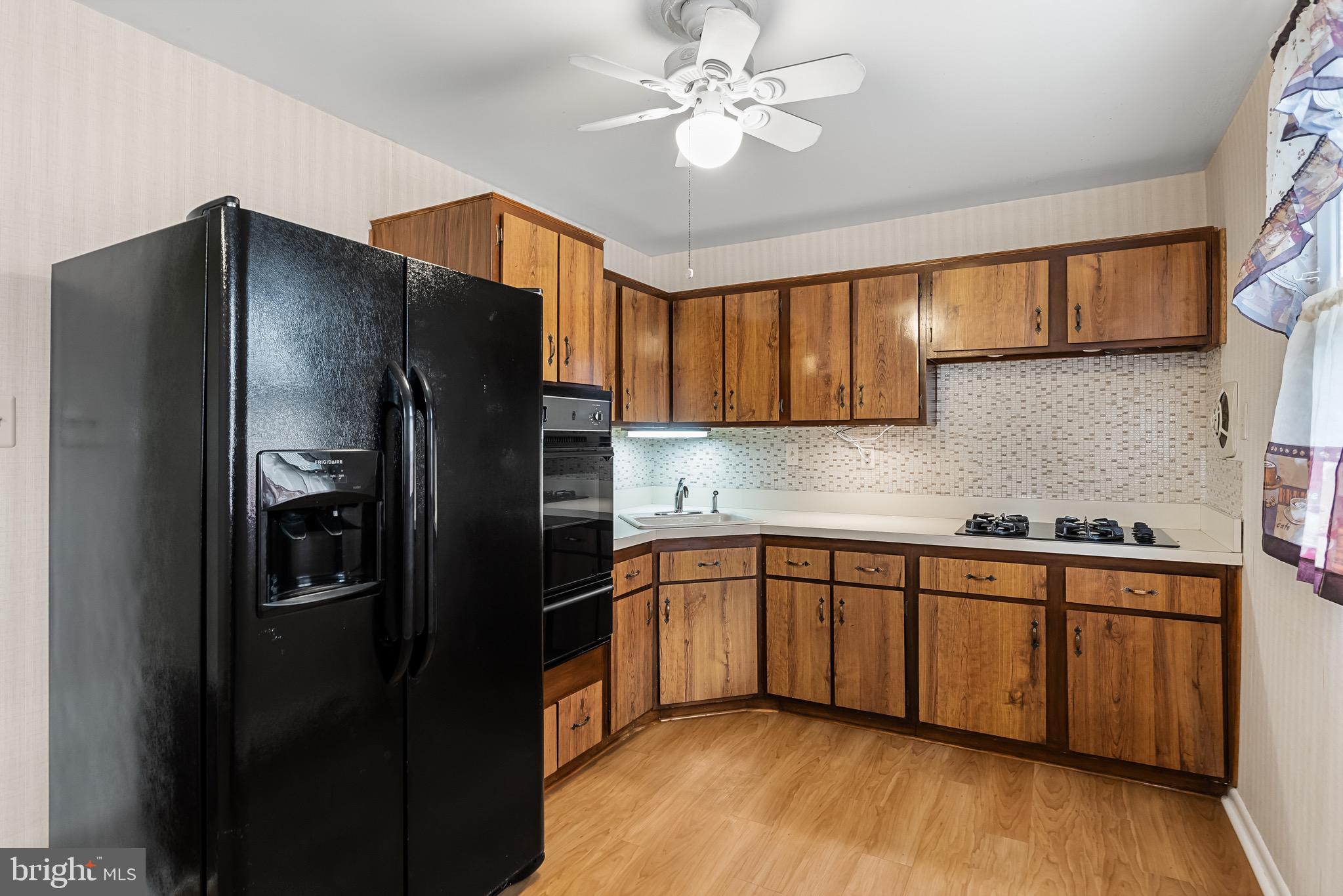 10207 Kilburn Road Philadelphia, PA 19114 - Photo 11 of 29 Gallery Image 11
