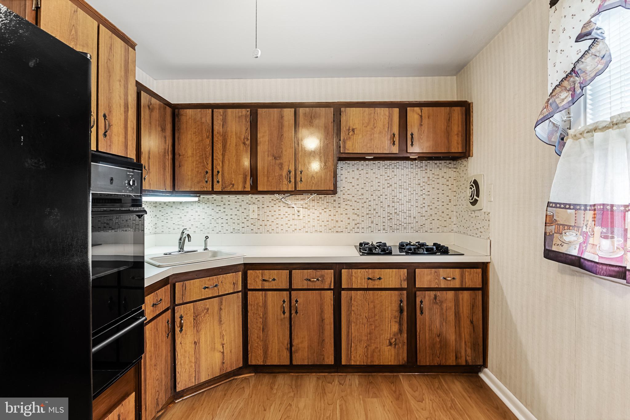 10207 Kilburn Road Philadelphia, PA 19114 - Photo 12 of 29 Gallery Image 12