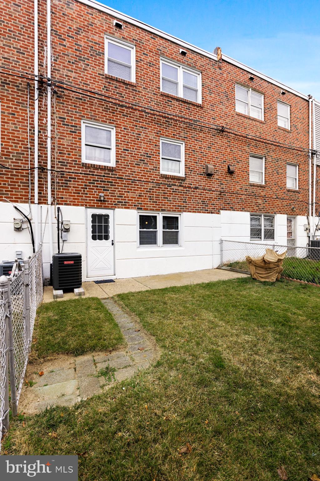 10207 Kilburn Road Philadelphia, PA 19114 - Photo 27 of 29 Gallery Image 27