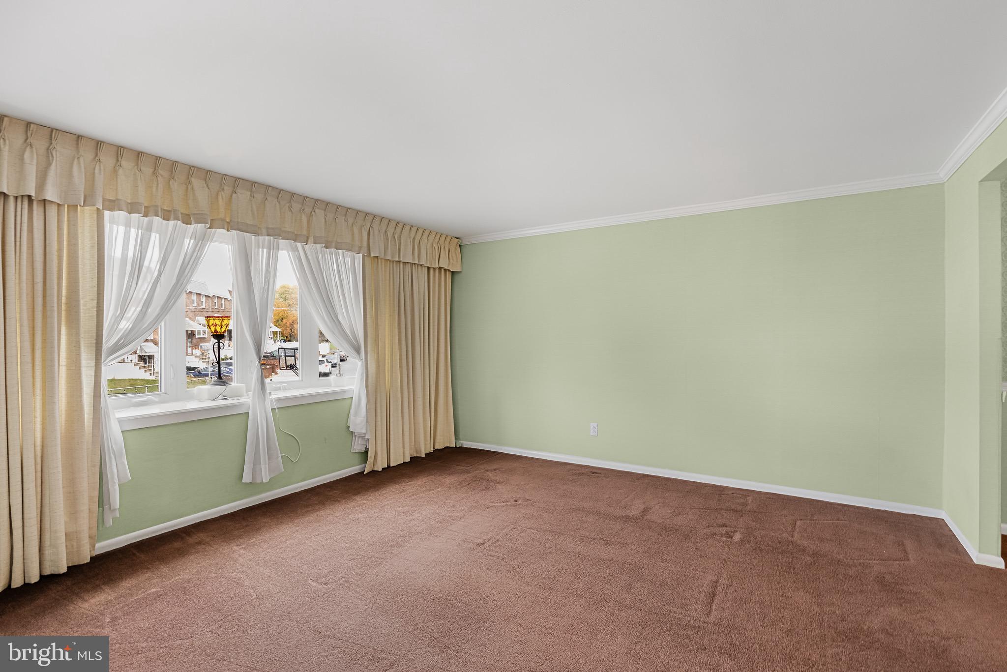 10207 Kilburn Road Philadelphia, PA 19114 - Photo 6 of 29 Gallery Image 6
