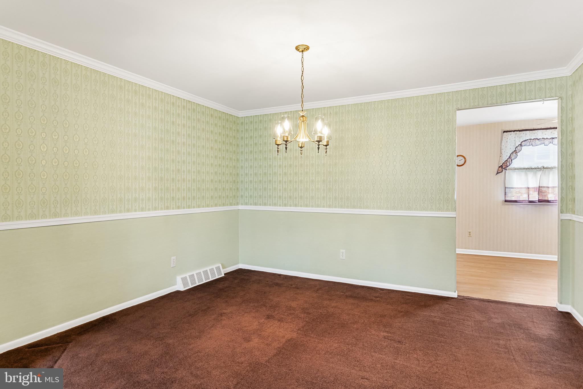 10207 Kilburn Road Philadelphia, PA 19114 - Photo 9 of 29 Gallery Image 9