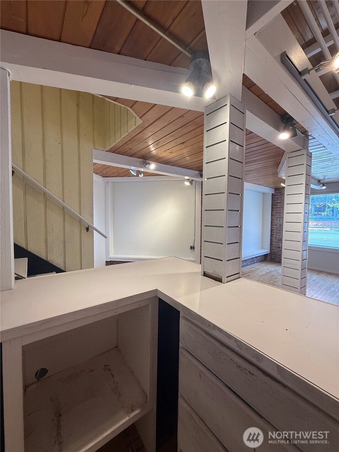 1302 12th Street Bellingham, WA 98225 - Photo 8 of 22