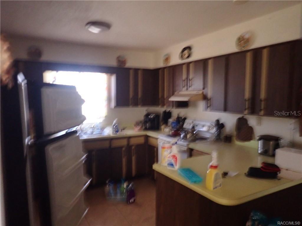 47 Lake Ct Loop Ocala, FL 34472 - Photo 5 of 8