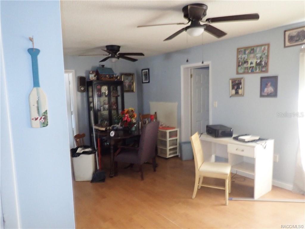 47 Lake Ct Loop Ocala, FL 34472 - Photo 6 of 8