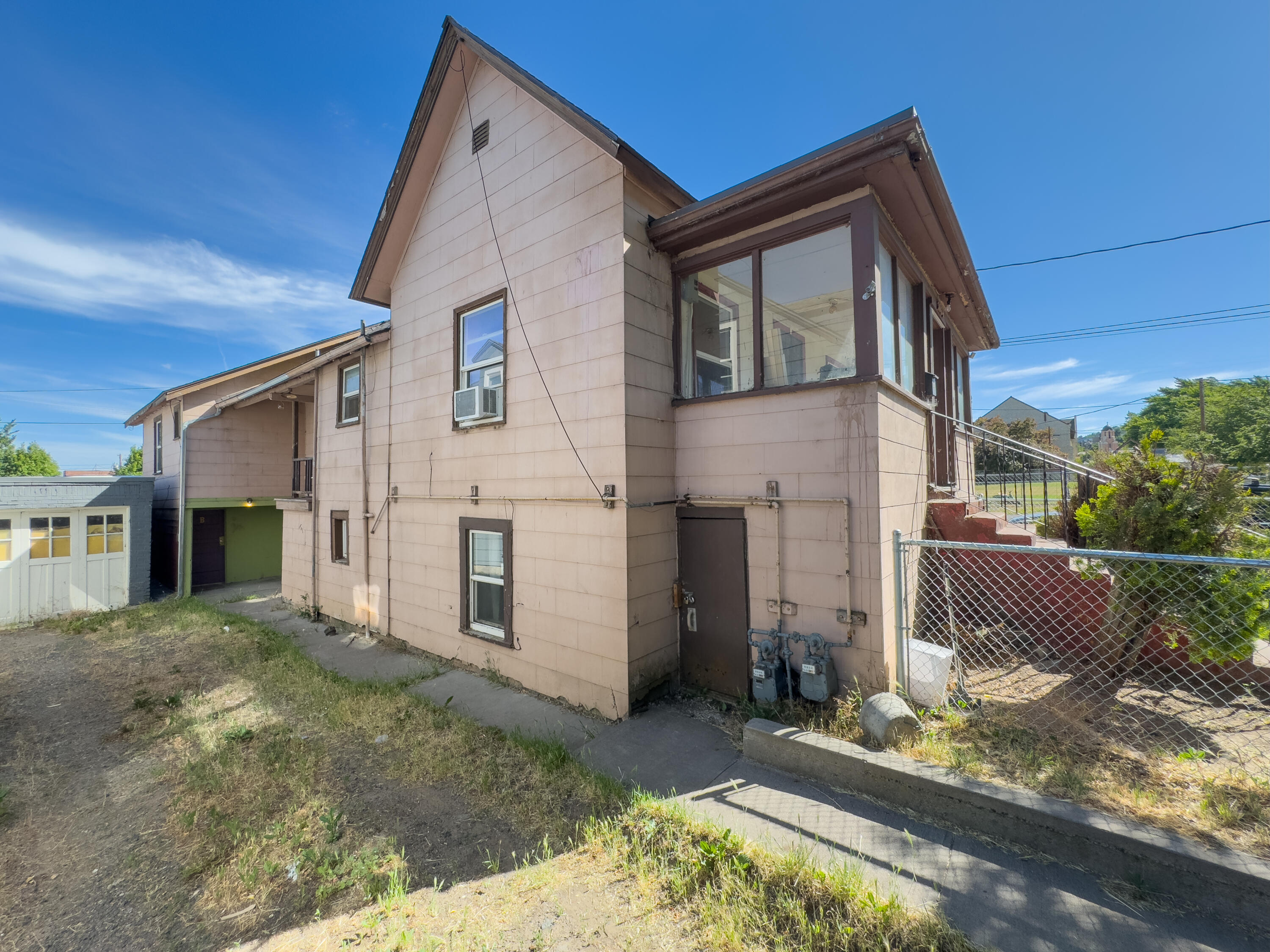 1034 High Street Klamath Falls, OR 97601 - Photo 51 of 55 1034 High St-51
